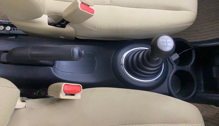 2016 Honda Brio S MT, Petrol, Manual, 54,165 km, Gear Lever