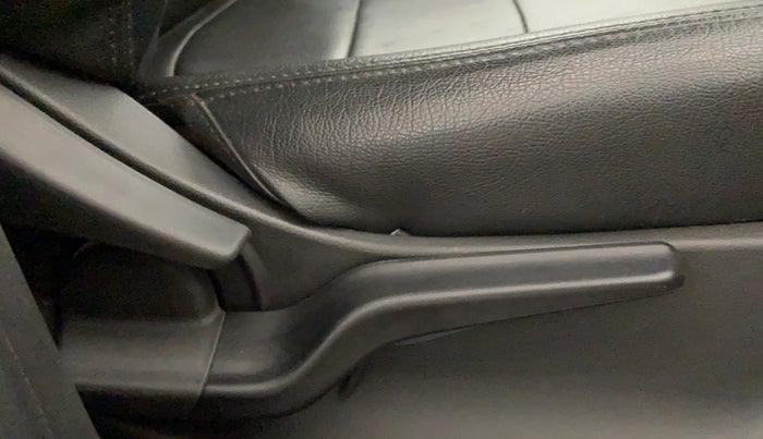 2019 Honda Amaze 1.2L I-VTEC VX, Petrol, Manual, 84,520 km, Driver Side Adjustment Panel
