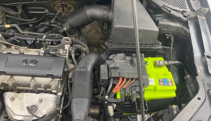 2016 Volkswagen Ameo HIGHLINE1.2L, Petrol, Manual, 75,233 km, Engine View - Left