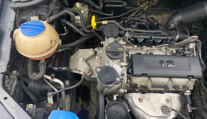 2016 Volkswagen Ameo HIGHLINE1.2L, Petrol, Manual, 75,233 km, Engine View - Right