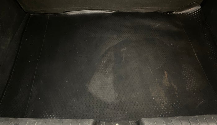 2021 Hyundai VENUE SX 1.5 CRDI, Diesel, Manual, 1,15,100 km, Boot Inside