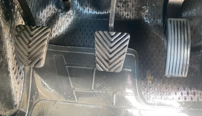 2021 Hyundai VENUE SX 1.5 CRDI, Diesel, Manual, 1,15,100 km, Pedals