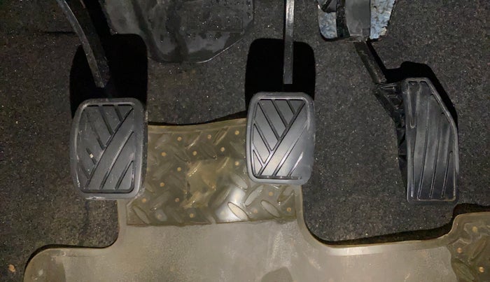 2020 Maruti Swift LXI, Petrol, Manual, 59,912 km, Pedals