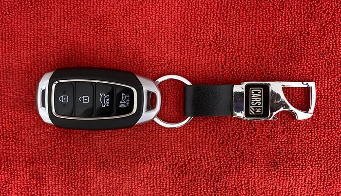 2021 Hyundai Verna SX (O)1.5 VTVT, Petrol, Manual, 14,959 km, Key Close Up