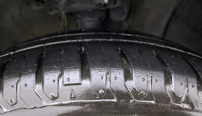 2021 Hyundai Verna SX (O)1.5 VTVT, Petrol, Manual, 14,959 km, Right Front Tyre Tread