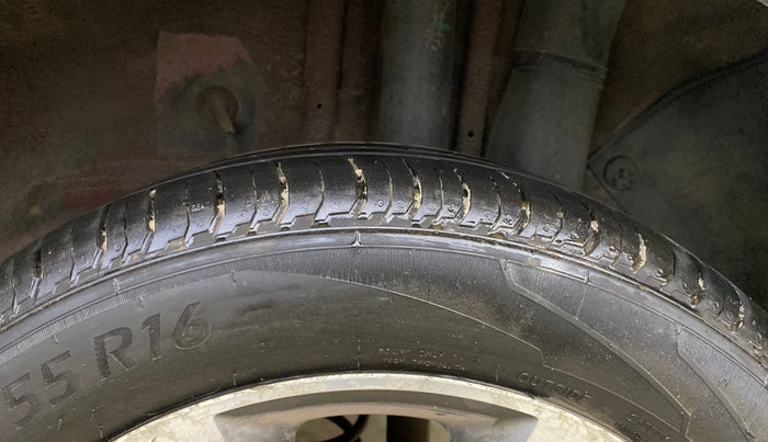 2016 Hyundai i20 Active 1.2 SX, Petrol, Manual, 70,446 km, Left Rear Tyre Tread