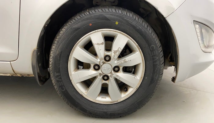 2013 Hyundai i20 SPORTZ 1.2, Petrol, Manual, 72,601 km, Right Front Wheel