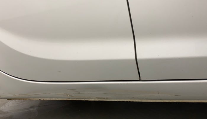 2013 Hyundai i20 SPORTZ 1.2, Petrol, Manual, 72,601 km, Right running board - Minor scratches