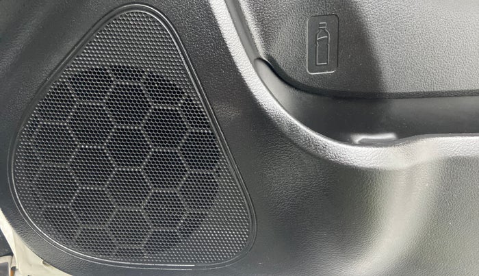 2022 Maruti Vitara Brezza LXI, Petrol, Manual, 1,695 km, Speaker