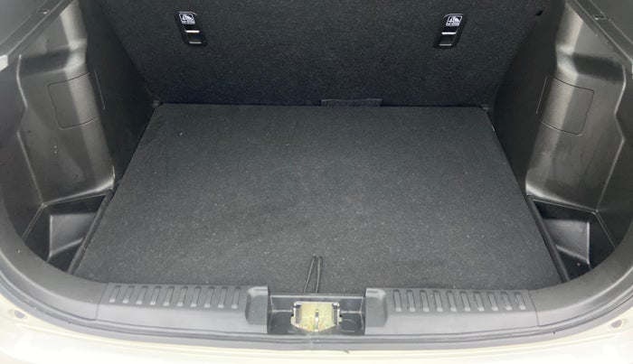 2022 Maruti Vitara Brezza LXI, Petrol, Manual, 1,695 km, Boot Inside