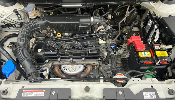 2022 Maruti Vitara Brezza LXI, Petrol, Manual, 1,695 km, Open Bonet