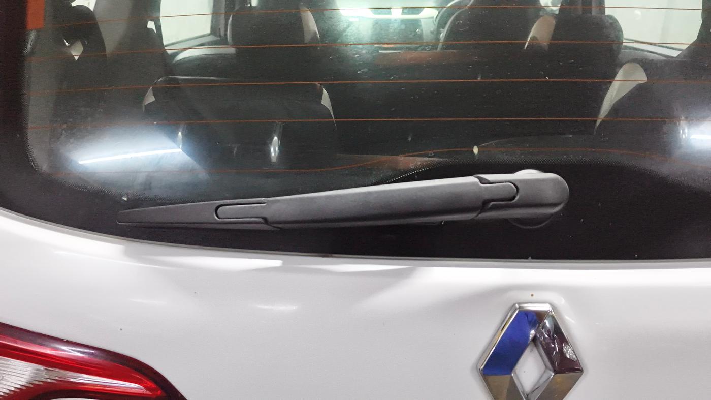2021 Renault TRIBER RXZ, Petrol, Manual, 47,671 km, Rear Wiper