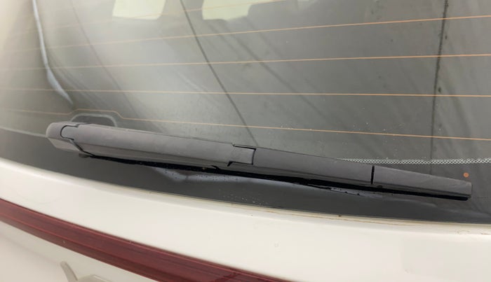 2022 KIA CARENS PRESTIGE PLUS 1.5 DIESEL 7 STR, Diesel, Manual, 40,230 km, Rear Wiper