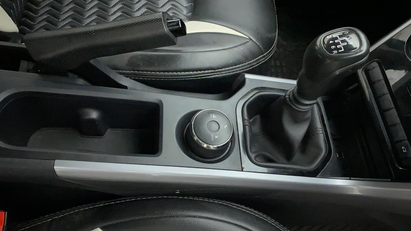 2022 Tata NEXON XM SUNROOF PETROL, Petrol, Manual, 13,536 km, Gear Lever