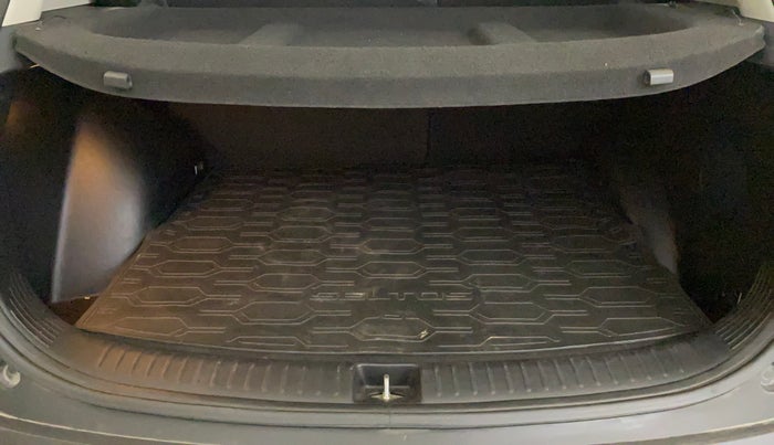 2021 KIA SELTOS X LINE 1.4 PETROL DCT, Petrol, Automatic, 37,621 km, Boot Inside