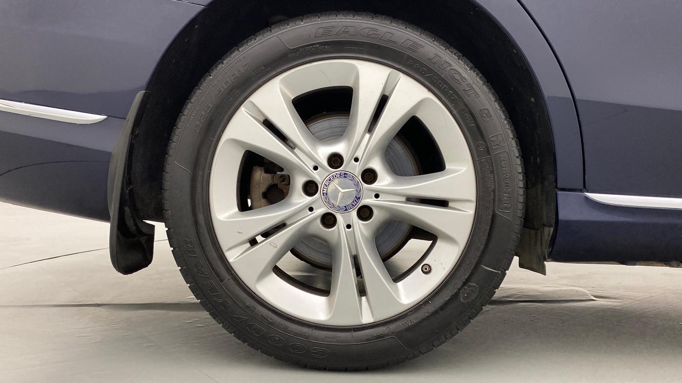 2014 Mercedes Benz C Class C 200 AVANTGARDE, Petrol, Automatic, 59,081 km, Right Rear Wheel