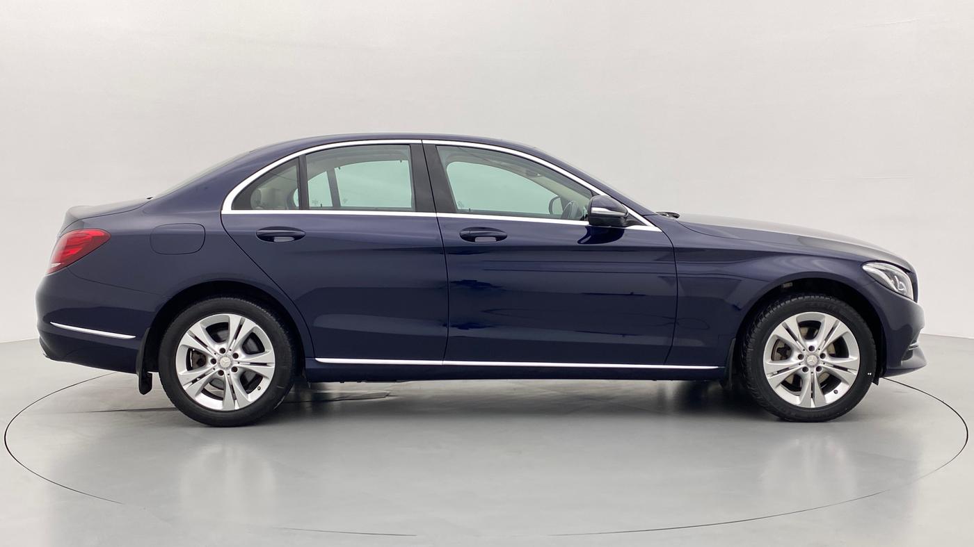 2014 Mercedes Benz C Class C 200 AVANTGARDE, Petrol, Automatic, 59,081 km, Right Side View