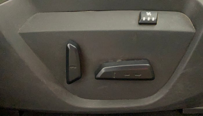 2022 Tata Safari XZ PLUS GOLD, Diesel, Manual, 47,279 km, Driver Side Adjustment Panel