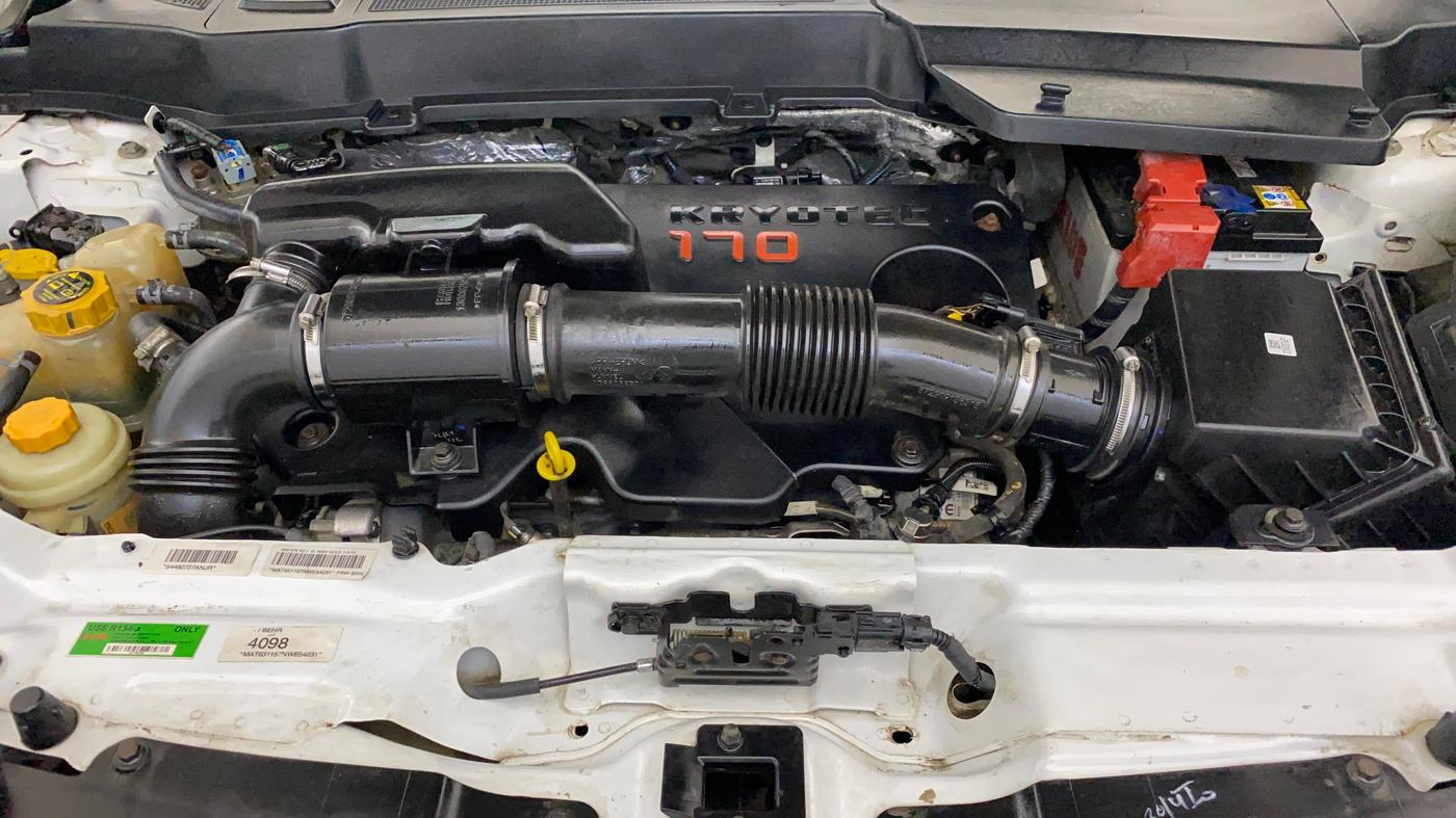 2022 Tata Safari XZ PLUS GOLD, Diesel, Manual, 47,416 km, Engine View