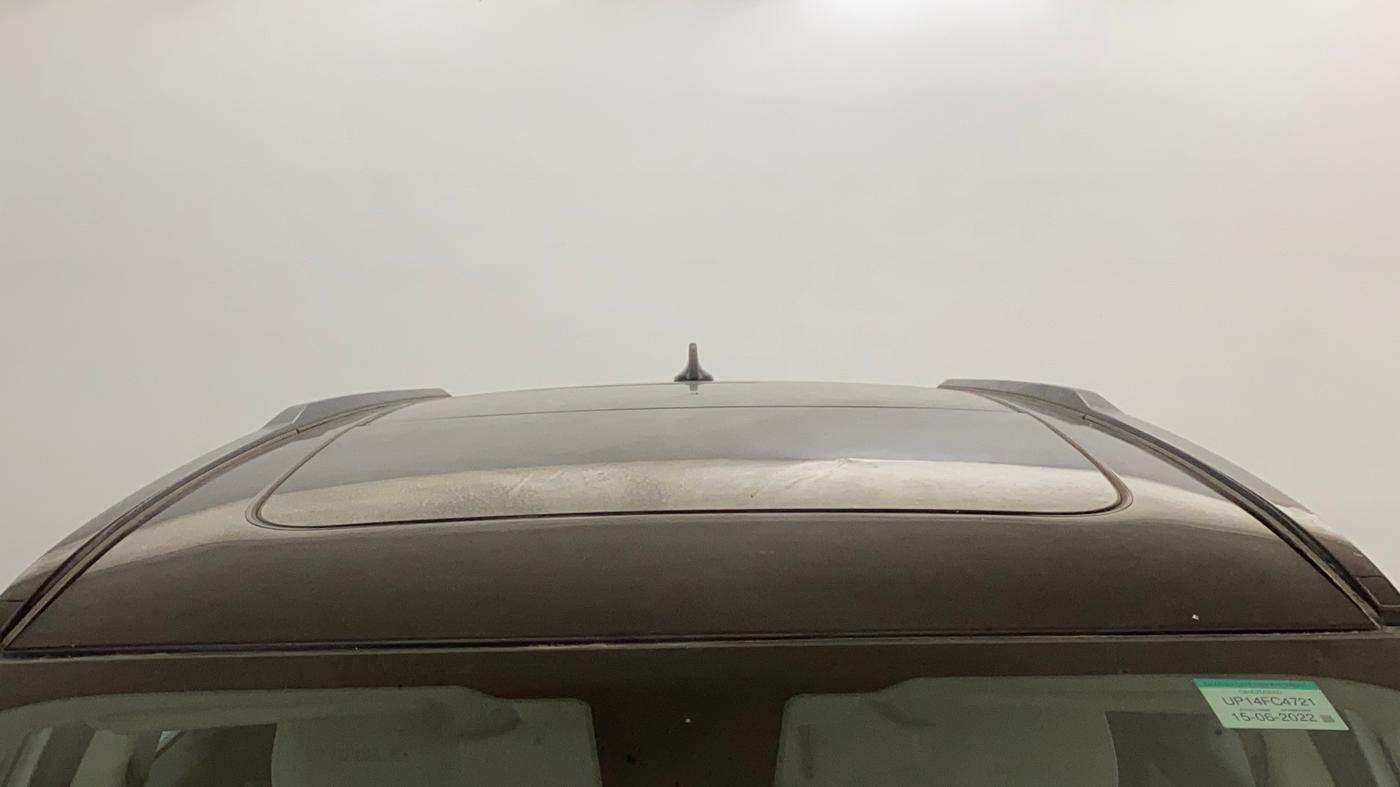 2022 Tata Safari XZ PLUS GOLD, Diesel, Manual, 47,416 km, Moonroof/ Sunroof