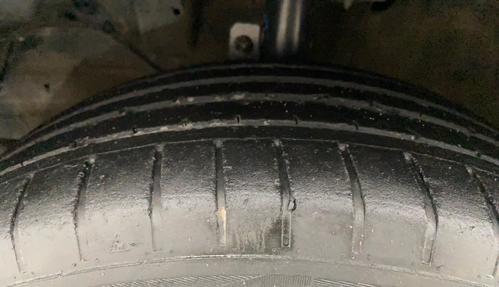 2016 Maruti Baleno ZETA CVT PETROL 1.2, Petrol, Automatic, 78,363 km, Left Front Tyre Tread