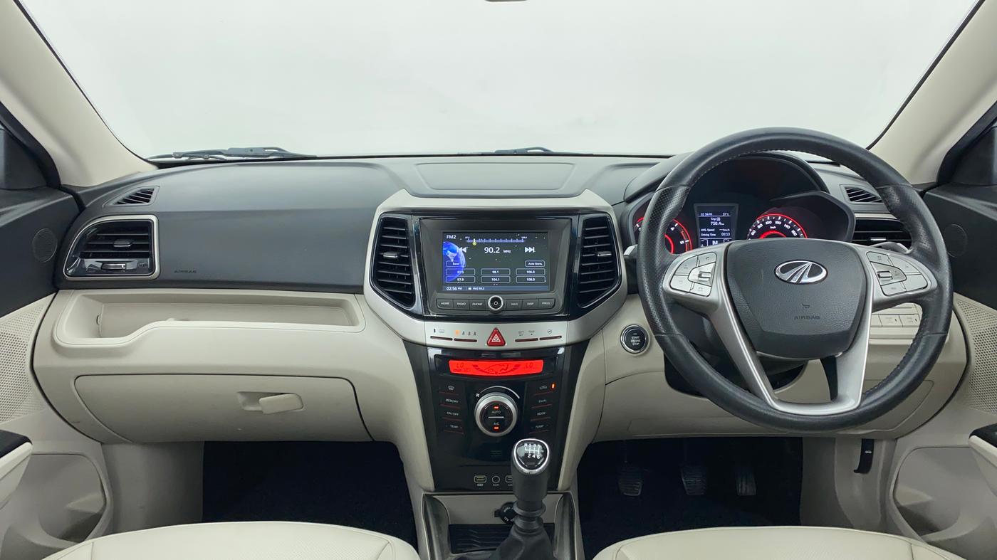 2019 Mahindra XUV300 W8(O), Diesel, Manual, 52,637 km, Dashboard