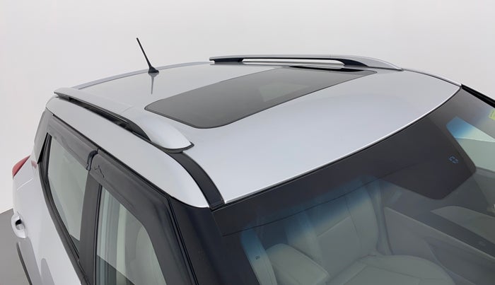 2019 Mahindra XUV300 W8(O), Diesel, Manual, 52,637 km, Roof