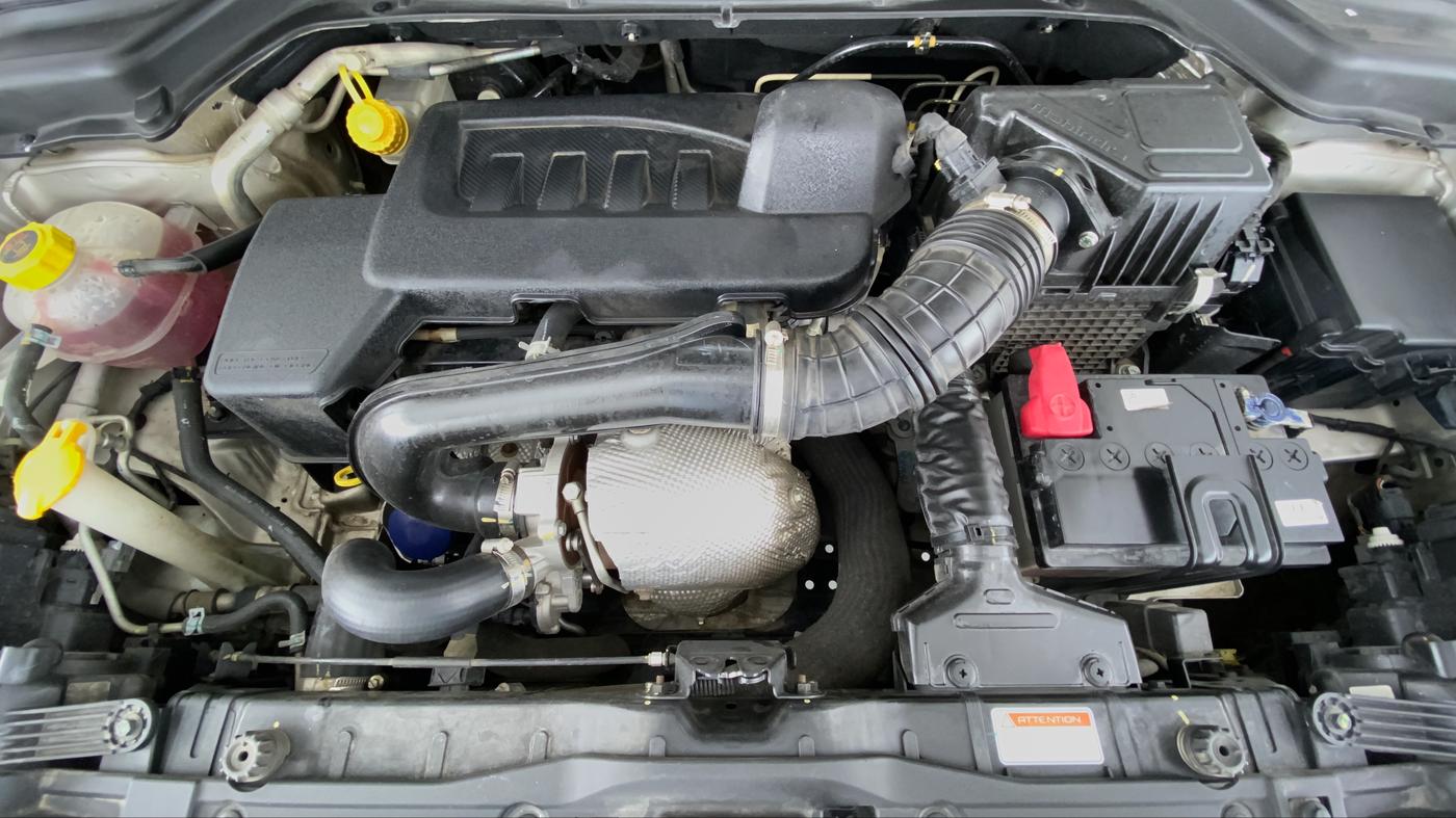 2019 Mahindra XUV300 W8(O), Diesel, Manual, 52,637 km, Open Bonet