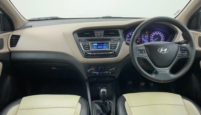 2014 Hyundai Elite i20 MAGNA 1.2, Petrol, Manual, 1,05,921 km, Dashboard