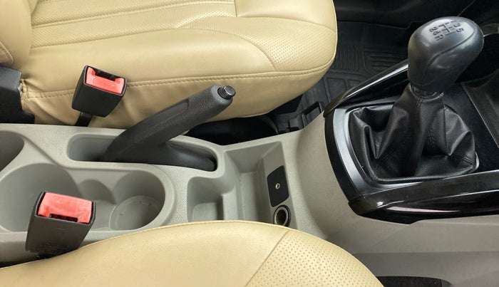 2014 Ford Ecosport 1.5 TREND TI VCT, Petrol, Manual, 91,804 km, Gear Lever