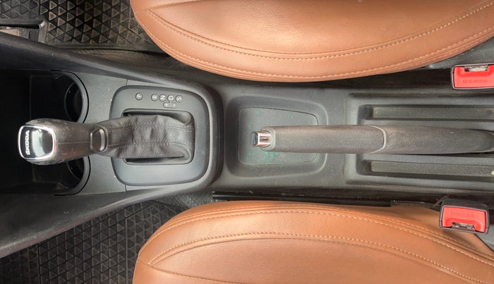 2020 Skoda Rapid AMBITION AT TSI, Petrol, Automatic, 41,707 km, Gear Lever