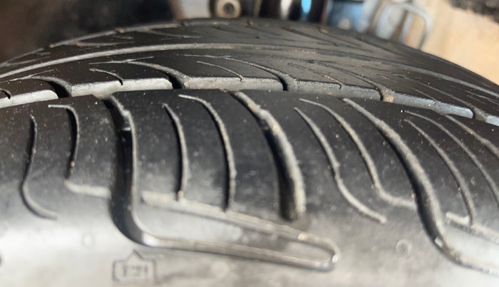 2020 Skoda Rapid AMBITION AT TSI, Petrol, Automatic, 41,707 km, Left Front Tyre Tread