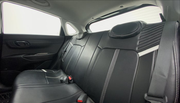 2021 Hyundai NEW I20 ASTA 1.2 AT, Petrol, Automatic, 11,717 km, Right Side Rear Door Cabin