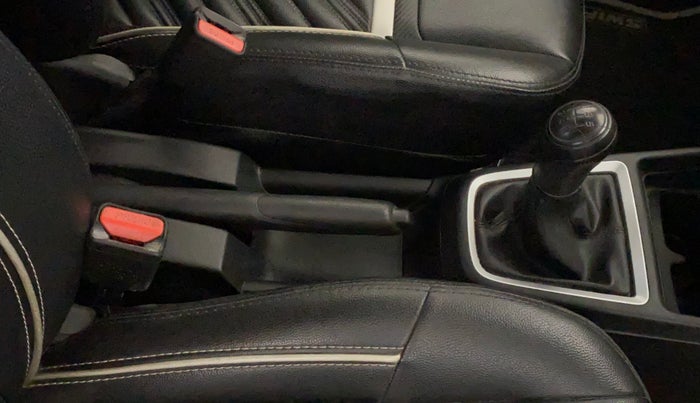 2018 Maruti Swift LXI, Petrol, Manual, 38,898 km, Gear Lever