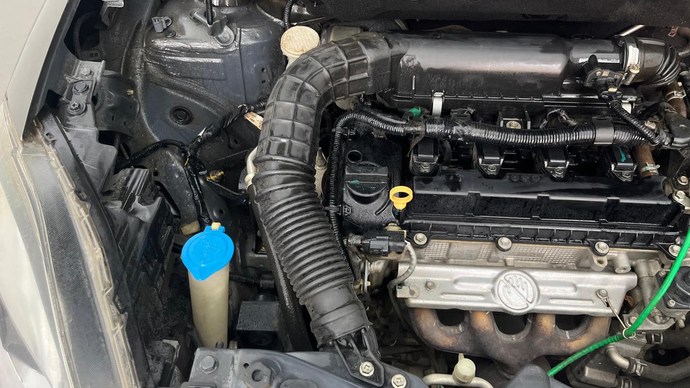 2021 Maruti Swift ZXI PLUS AMT, Petrol, Automatic, 50,378 km, Engine View - Right