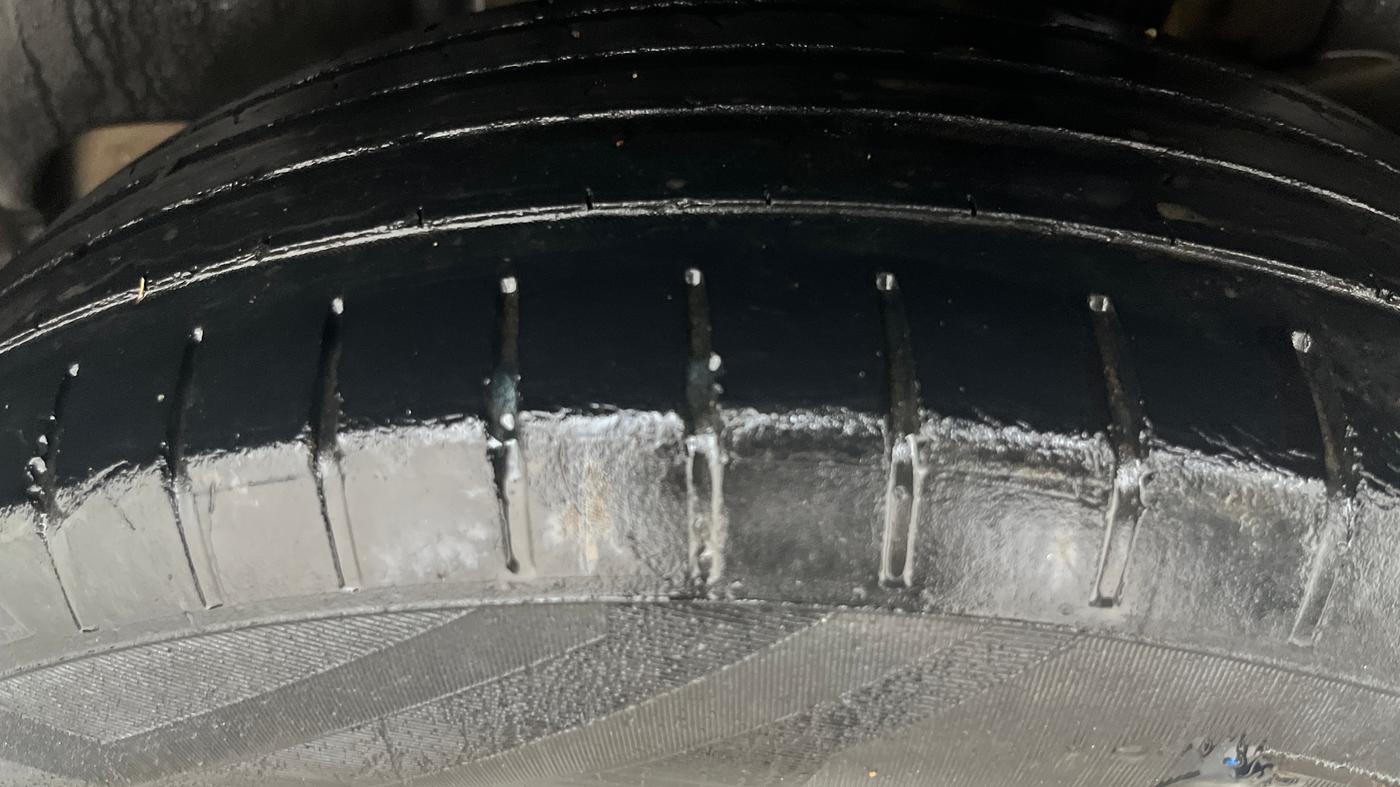 2021 Maruti Swift ZXI PLUS AMT, Petrol, Automatic, 50,378 km, Left Rear Tyre Tread
