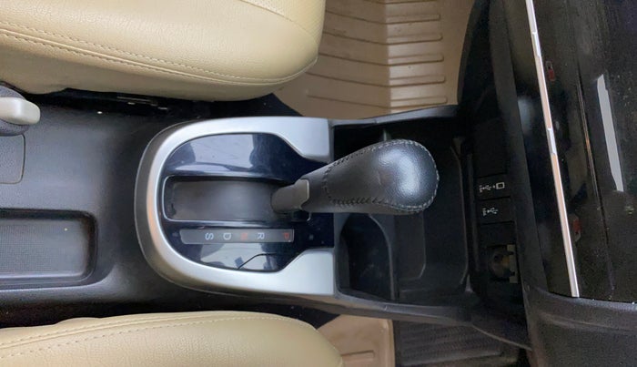 2019 Honda Jazz 1.2L I-VTEC VX CVT, Petrol, Automatic, 53,854 km, Gear Lever