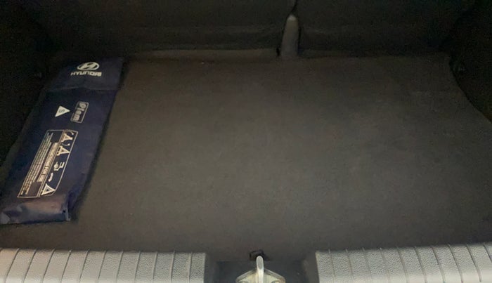 2017 Hyundai Elite i20 ASTA 1.2 (O), Petrol, Manual, 48,265 km, Boot Inside