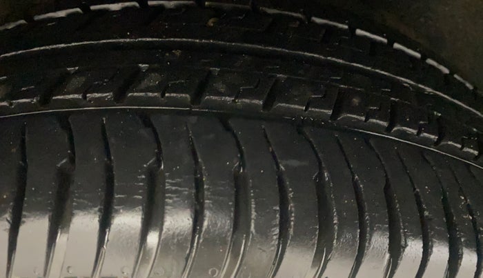 2019 Ford Ecosport TITANIUM 1.5L PETROL, Petrol, Manual, 25,870 km, Right Rear Tyre Tread