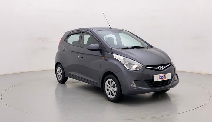 2016 Hyundai Eon SPORTZ, Petrol, Manual, 37,270 km, Right Front Diagonal