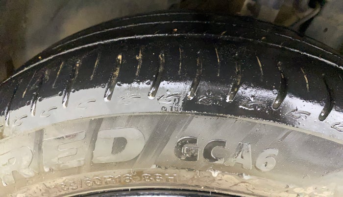 2023 Tata ALTROZ  XZA Plus Sunroof Dark Edition, Petrol, Automatic, 26,389 km, Left Front Tyre Tread