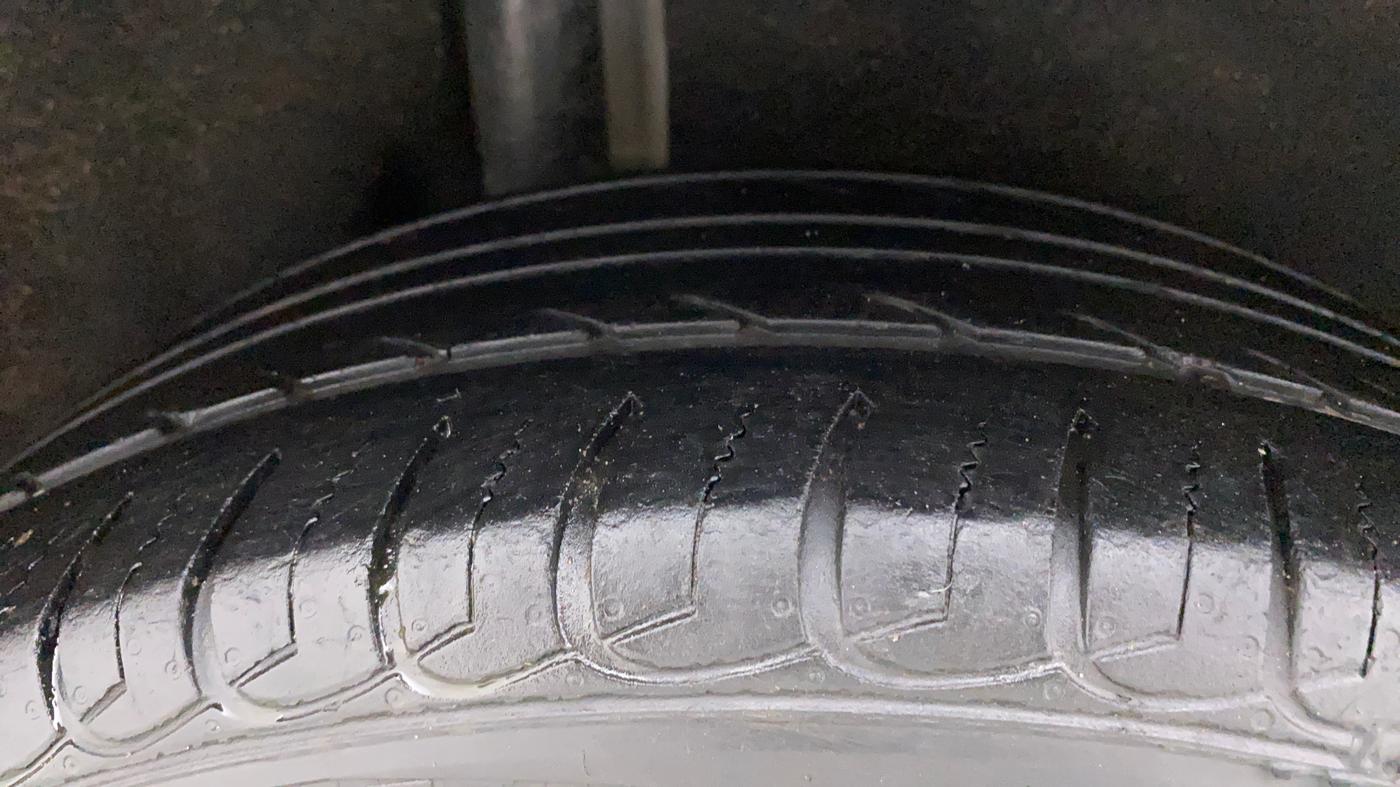 2017 Ford Ecosport TITANIUM 1.5L PETROL, Petrol, Manual, 70,033 km, Right Rear Tyre Tread