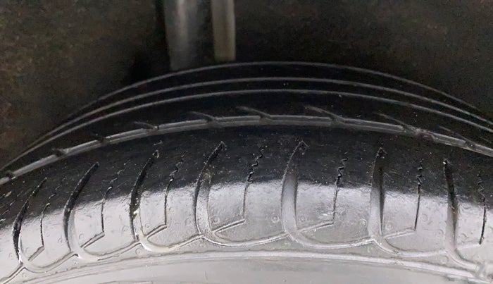 2017 Ford Ecosport TITANIUM 1.5L PETROL, Petrol, Manual, 70,033 km, Right Rear Tyre Tread
