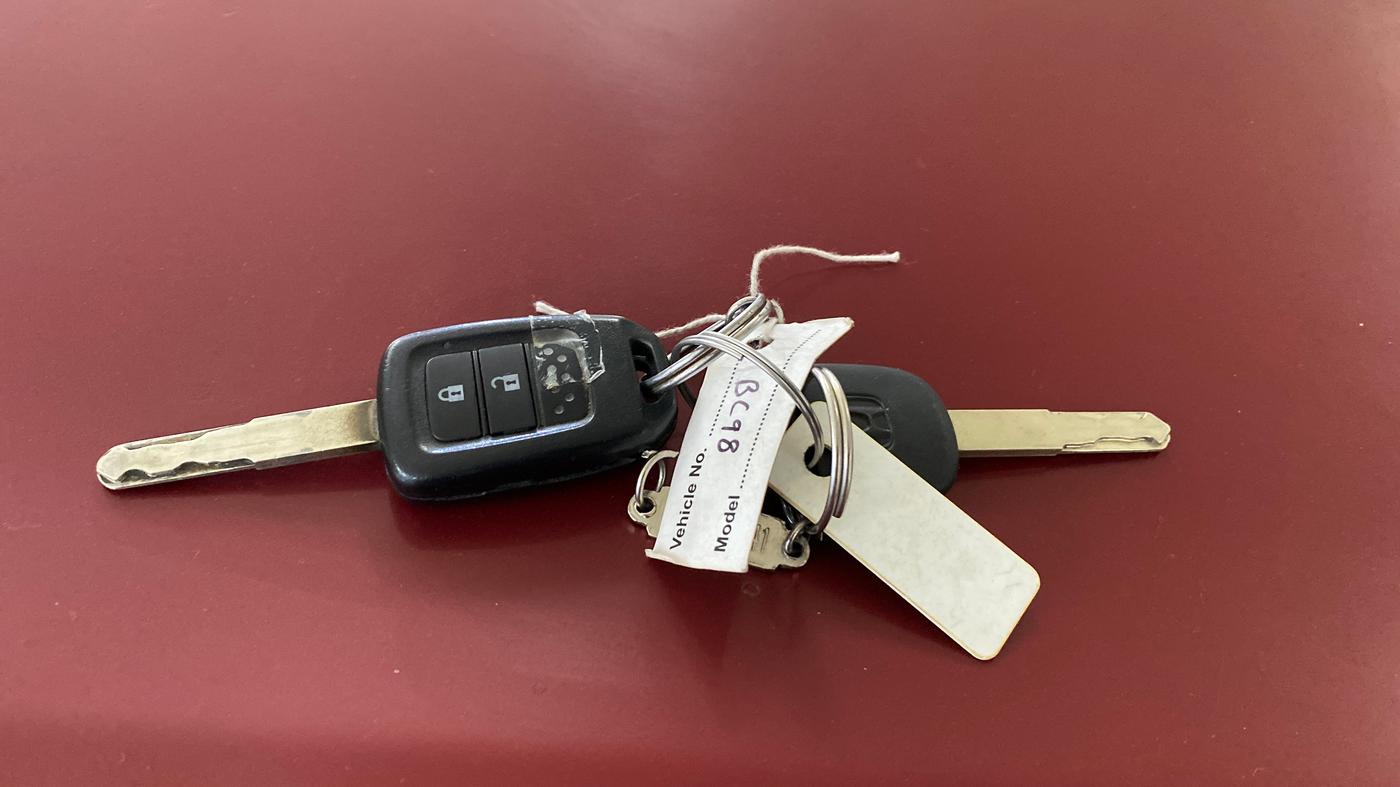 2019 Honda Amaze 1.2L I-VTEC S CVT, Petrol, Automatic, 32,313 km, Key Close Up
