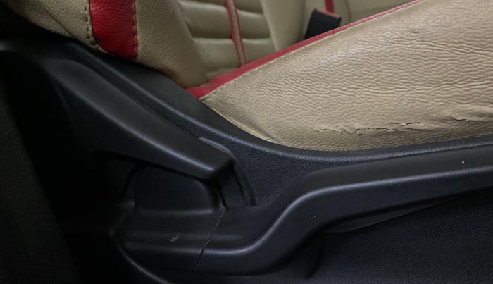 2019 Honda Amaze 1.2L I-VTEC S CVT, Petrol, Automatic, 32,313 km, Driver Side Adjustment Panel