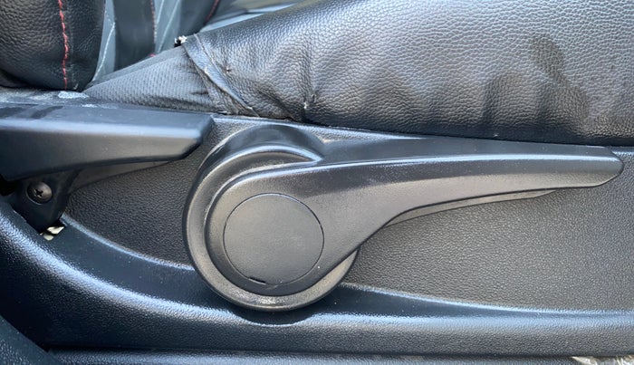 2018 Tata TIGOR XT PETROL, Petrol, Manual, 79,067 km, Driver Side Adjustment Panel