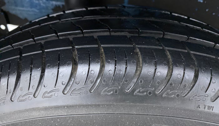 2020 Maruti S PRESSO VXI, Petrol, Manual, 7,089 km, Right Rear Tyre Tread