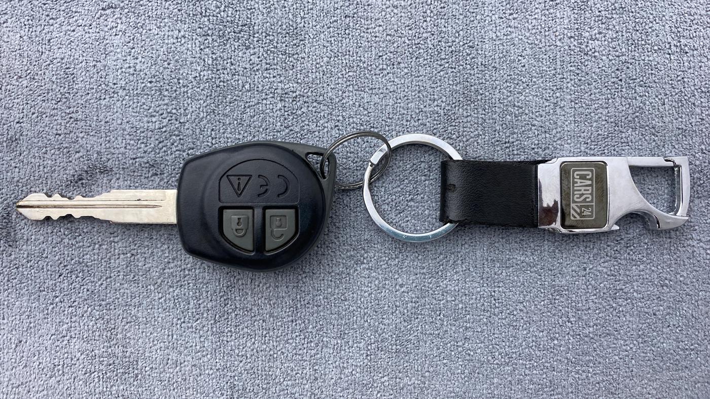 2020 Maruti S PRESSO VXI, Petrol, Manual, 7,089 km, Key Close Up