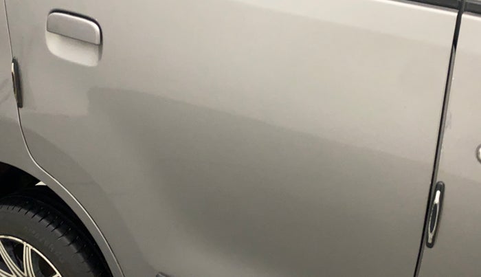 2012 Maruti Wagon R 1.0 VXI, Petrol, Manual, 43,569 km, Right rear door - Paint has faded