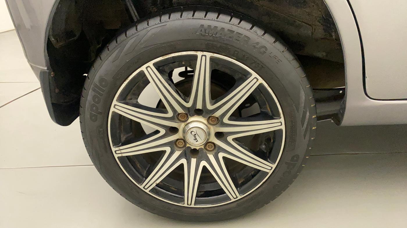 2012 Maruti Wagon R 1.0 VXI, Petrol, Manual, 43,569 km, Right Rear Wheel